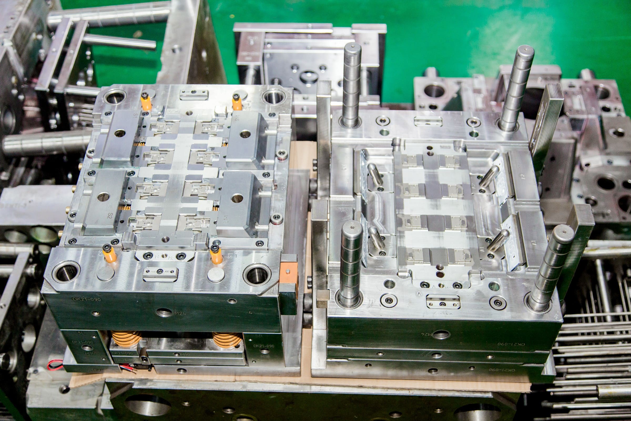 OKAY-MOLD - Printer Paper Mouth - CNC Machining - High Precision, Injection Mold Tooling