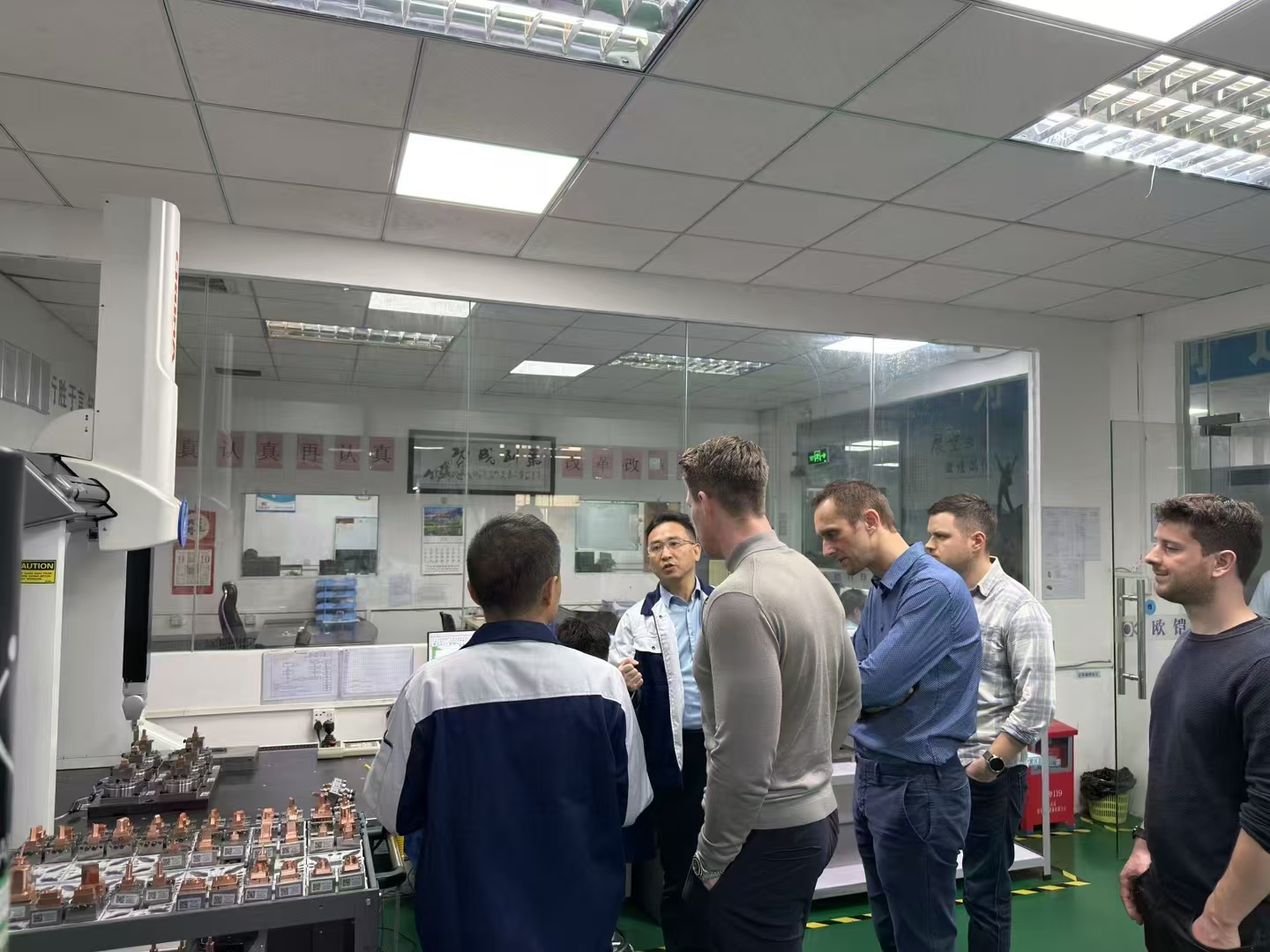 Strengthening Excellence: Brabantia’s Leadership Visits OKAY MOLD for Strategic Growth